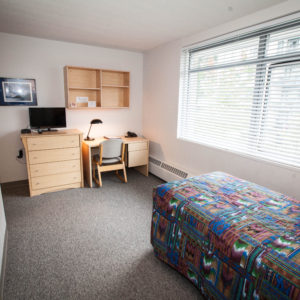 room-standard-accessible-single-bed03